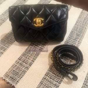 CHANEL Black Quilted Bum Bag, Belt Bag, Fanny Bag with Turlock 24krt Gold Accent